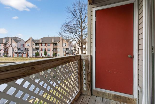 12735 Daybreak CIR, Newport News, VA 23602