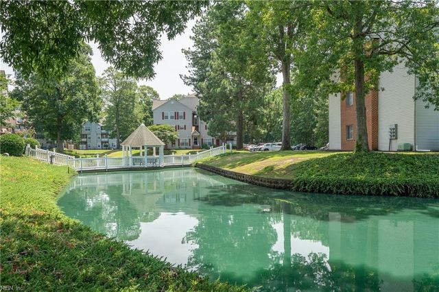 12735 Daybreak CIR, Newport News, VA 23602