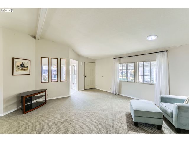 100 Sw 195TH Ave 63, Beaverton, OR 97006