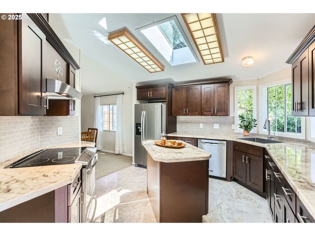 100 Sw 195TH Ave 63, Beaverton, OR 97006