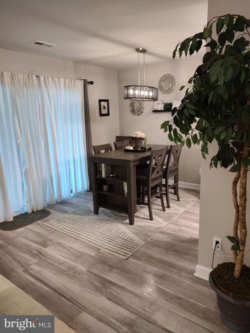 502-A CYPRESS POINT CIR, Mount Laurel, NJ 08054