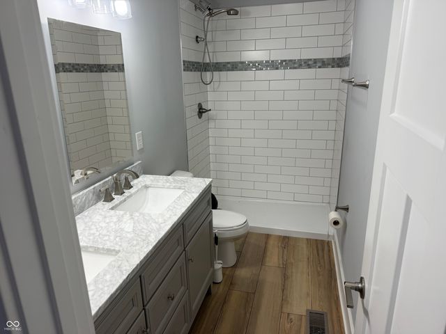 618 N Rural Street, Indianapolis, IN 46201