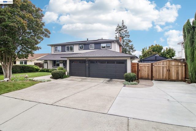 3113 Creekmore Way, San Jose, CA 95148