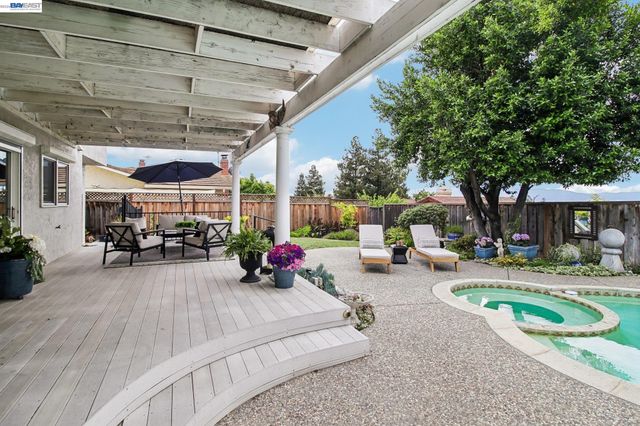 3113 Creekmore Way, San Jose, CA 95148
