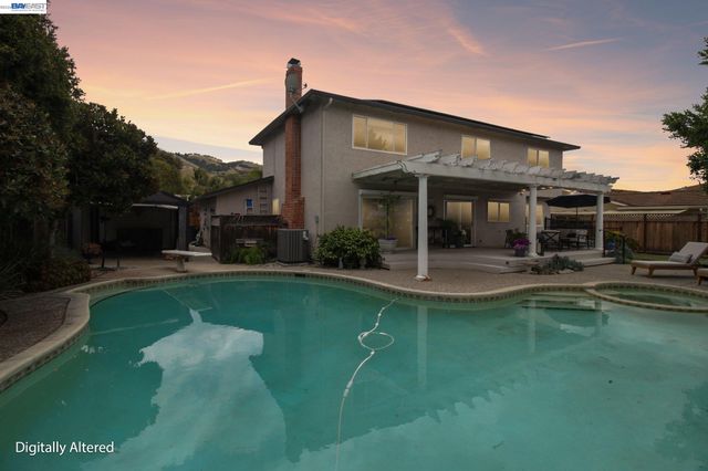 3113 Creekmore Way, San Jose, CA 95148