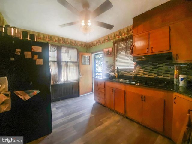 420 S 2ND ST, Darby, PA 19023