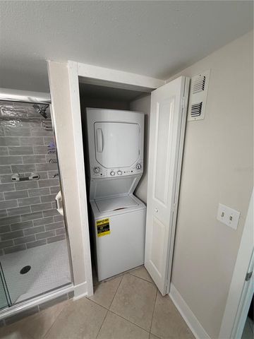 7405 BAY ISLAND DRIVE S 120, South Pasadena, FL 33707