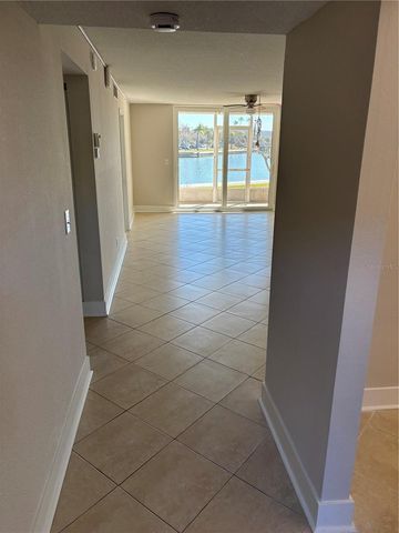 7405 BAY ISLAND DRIVE S 120, South Pasadena, FL 33707