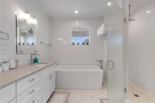 4636 SAXON DRIVE, New Smyrna Beach, FL 32169