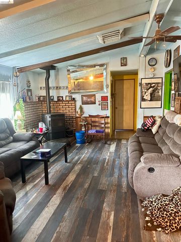 11761 Essen Lane, Sonora, CA 95370