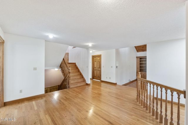 21580 Moonlight Bay Road, Abingdon, VA 24211