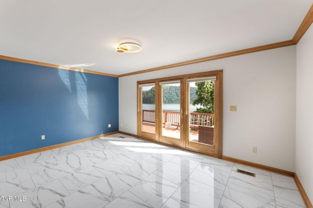 21580 Moonlight Bay Road, Abingdon, VA 24211