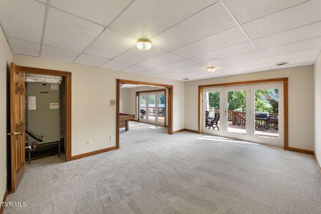 21580 Moonlight Bay Road, Abingdon, VA 24211