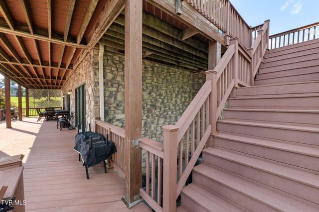 21580 Moonlight Bay Road, Abingdon, VA 24211