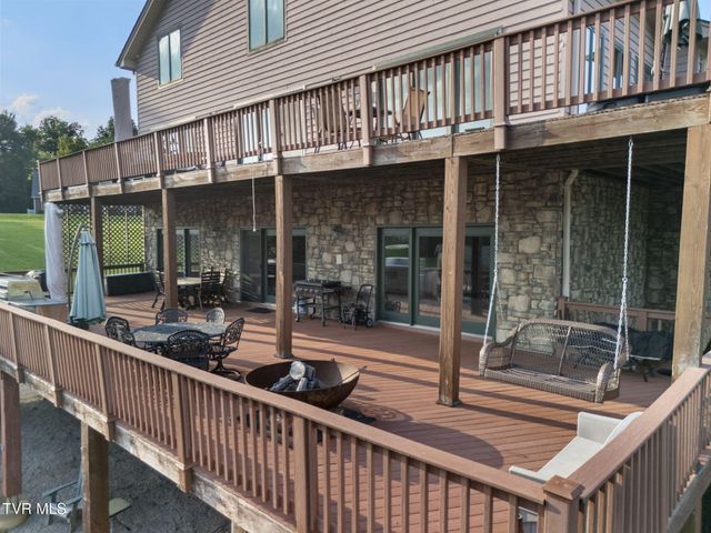 21580 Moonlight Bay Road, Abingdon, VA 24211