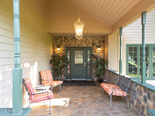 21580 Moonlight Bay Road, Abingdon, VA 24211