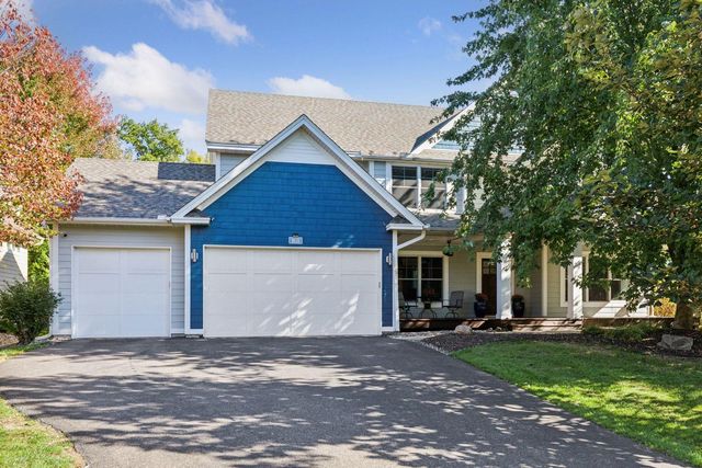 1631 Deephaven Drive, Woodbury, MN 55129