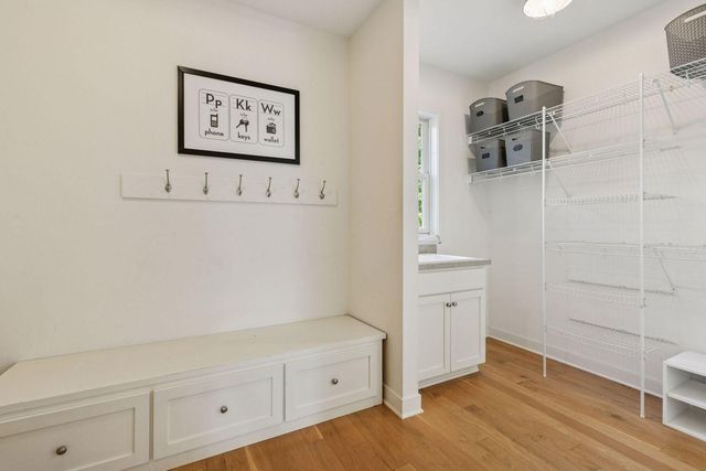 1631 Deephaven Drive, Woodbury, MN 55129