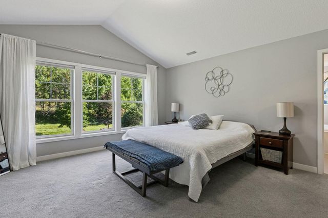 1631 Deephaven Drive, Woodbury, MN 55129