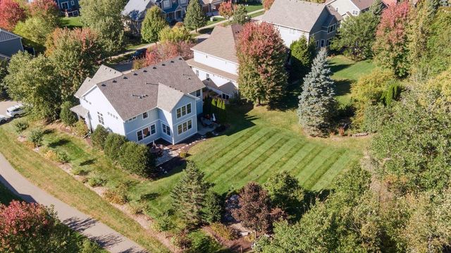 1631 Deephaven Drive, Woodbury, MN 55129