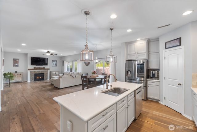 18404 100th Street Ct E, Bonney Lake, WA 98391