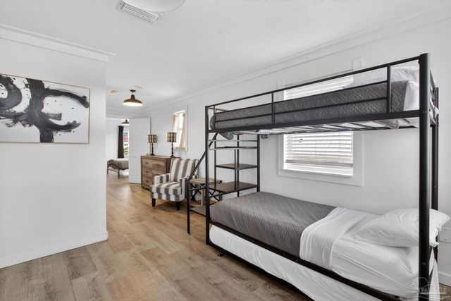 351 E 2nd Ave, Gulf Shores, AL 36542