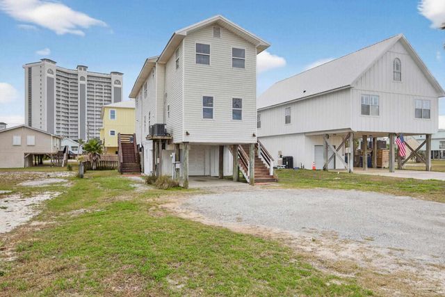 351 E 2nd Ave, Gulf Shores, AL 36542