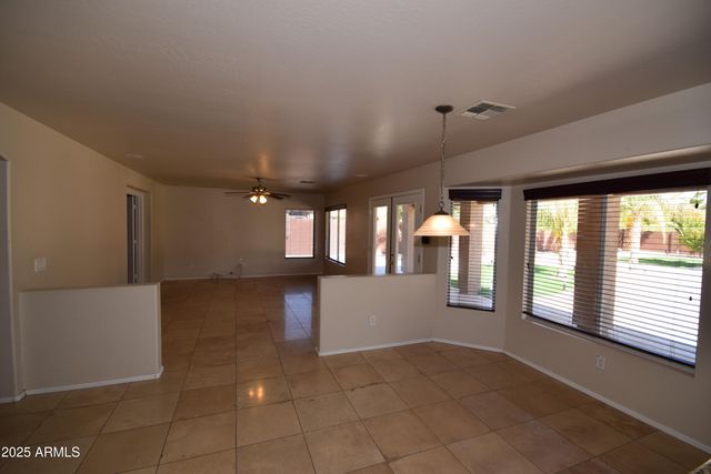 31689 N BLACKFOOT Drive, San Tan Valley, AZ 85143