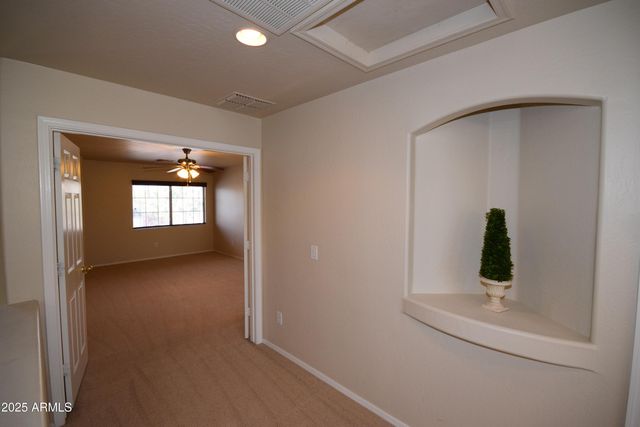 31689 N BLACKFOOT Drive, San Tan Valley, AZ 85143