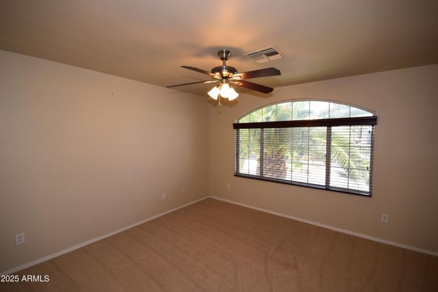 31689 N BLACKFOOT Drive, San Tan Valley, AZ 85143