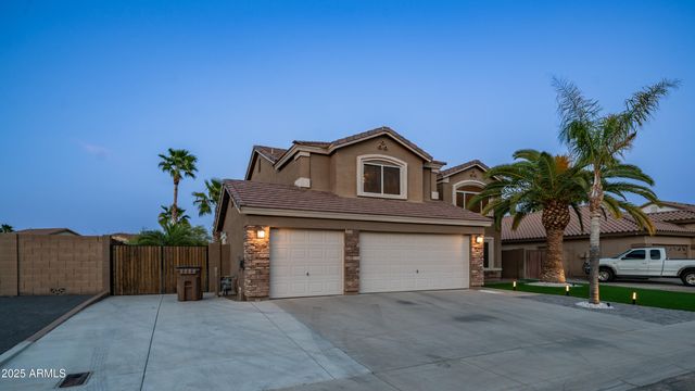 31689 N BLACKFOOT Drive, San Tan Valley, AZ 85143