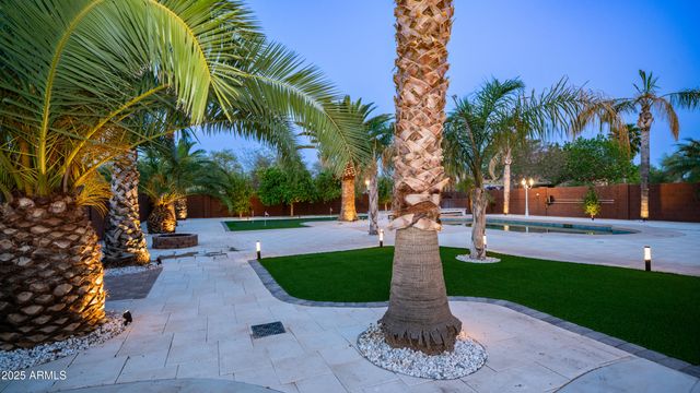 31689 N BLACKFOOT Drive, San Tan Valley, AZ 85143