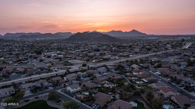 31689 N BLACKFOOT Drive, San Tan Valley, AZ 85143