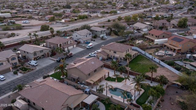 31689 N BLACKFOOT Drive, San Tan Valley, AZ 85143