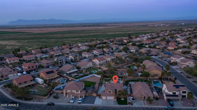 31689 N BLACKFOOT Drive, San Tan Valley, AZ 85143