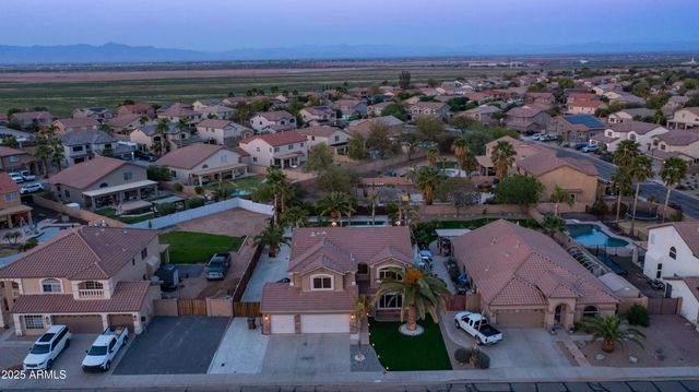 31689 N BLACKFOOT Drive, San Tan Valley, AZ 85143