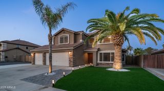 31689 N BLACKFOOT Drive, San Tan Valley, AZ 85143