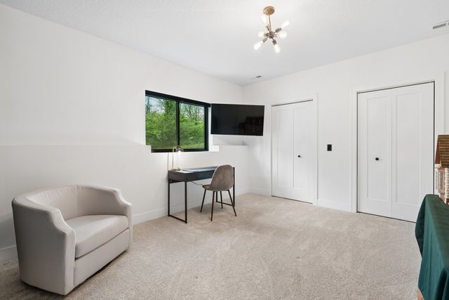 600 W 6th St Court, Coal Valley, IL 61240