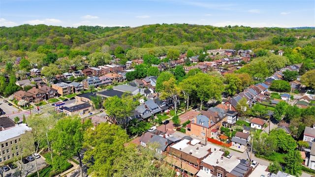 420 W Hutchinson Ave, Edgewood, PA 15218