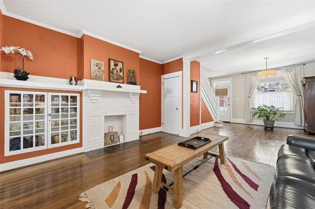 420 W Hutchinson Ave, Edgewood, PA 15218