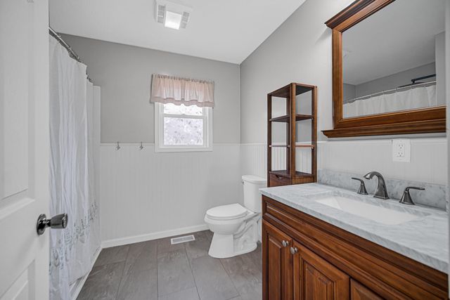 1482 E 400 S, Knox, IN 46534