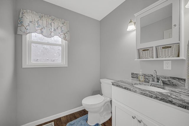 1482 E 400 S, Knox, IN 46534