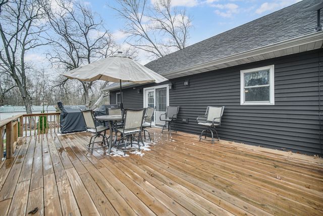 1482 E 400 S, Knox, IN 46534