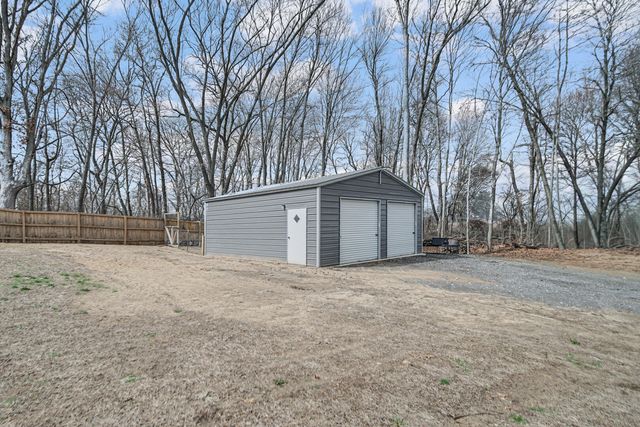 1482 E 400 S, Knox, IN 46534