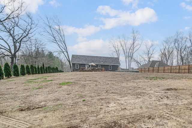 1482 E 400 S, Knox, IN 46534