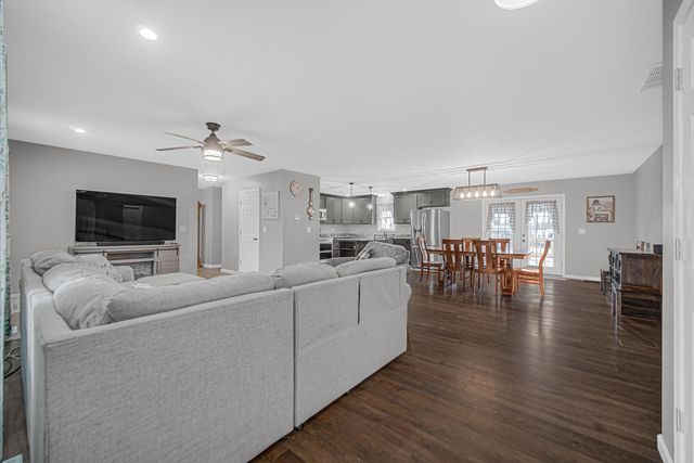 1482 E 400 S, Knox, IN 46534