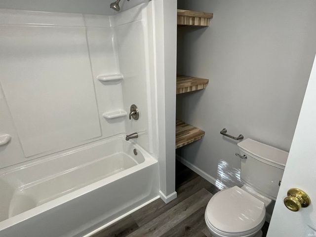 620 W Dixie Street, Bloomington, IN 47403