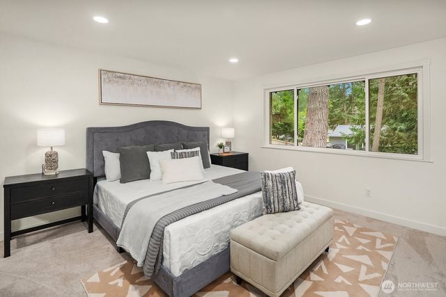 3023 255th Avenue SE, Sammamish, WA 98075