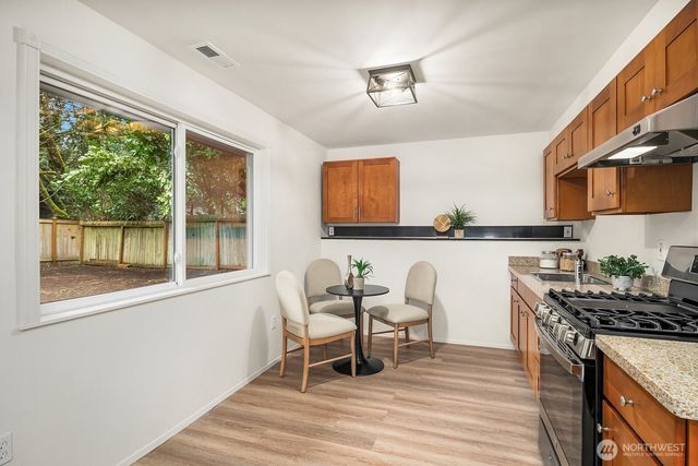 3023 255th Avenue SE, Sammamish, WA 98075