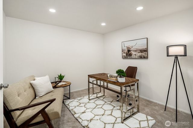 3023 255th Avenue SE, Sammamish, WA 98075